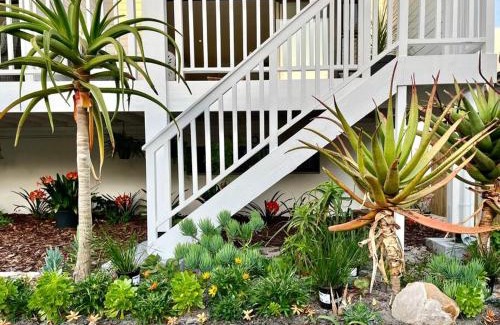 Cape Peninsula Apartment | Stroll to the beach Rooibokkie Studio 2