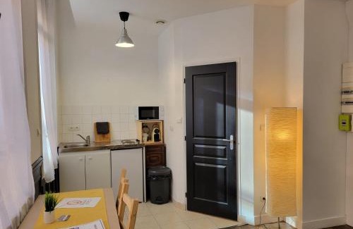 Cambrai Apartment | Studio 1 du Temple Hyper Centre