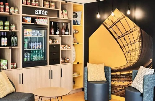 Saint-Denis Apartment | Studio 2 People