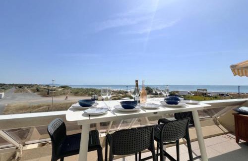 Naturist Village Apartment | Studio 210, Héliopolis AB, Village naturiste