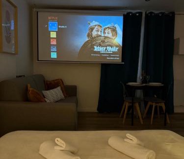 Limoges Apartment | Studio 5 - Cinéma Sport Parking - DABNB