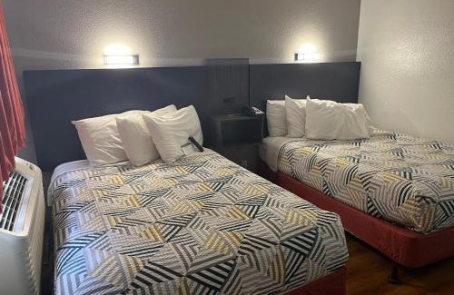 Grants Hotel | Studio 6 - Grants, NM