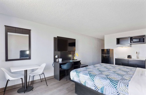 Pecos Hotel | Studio 6 Pecos, Tx