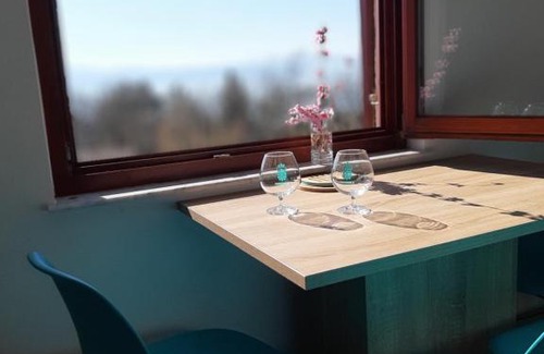 Njivice Apartment | studio apartman Lady