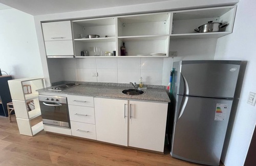 Buenos Aires Central Business District Apartment | Studio Apartment Panoramic View of BSAS Above 9 de Julio Avenue