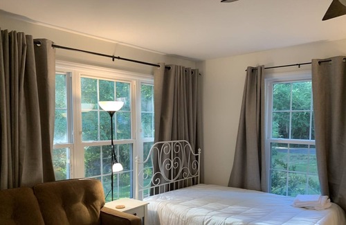 Matthews House | Studio Apartment, Charlotte Area, Extended Stay Available