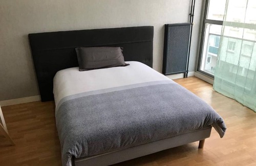 Les Longs Champs Apartment | Studio Apartment 'Cosylocation Varende 3' with Wi-Fi