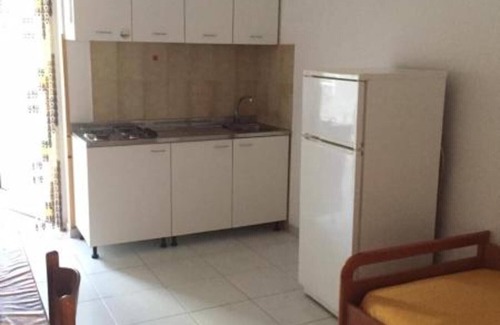 Chiesiola Apartment | Studio Apartment 'Falcone-Monolocale Basic 401' with Sea View, Wi-Fi and Air Conditioning