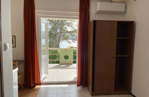 Stara Novalja Apartment | Studio Apartment for 2