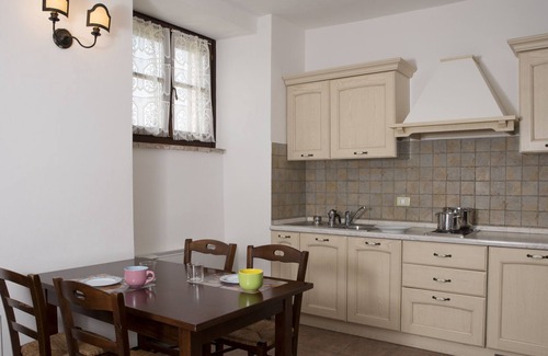 San Mariano Apartment | Studio Apartment - Park View