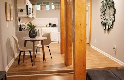 Smyrna Apartment | Studio Apt Near Bravesn