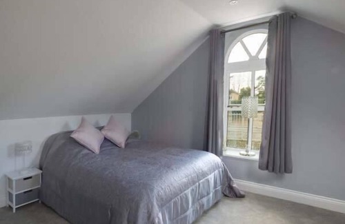 Harpenden Cottage | Studio at Little Trees Farm