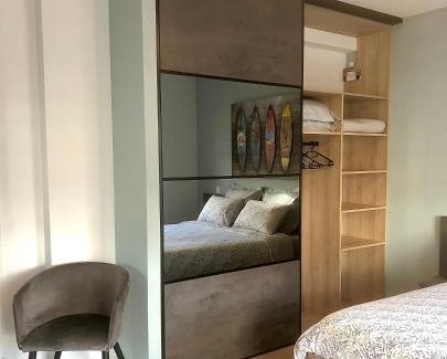 Arradon Apartment | Studio au calme, coeur d’Arradon