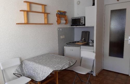 Le Sauze Apartment | Studio au Sauze avec balcon, parking et équipements tout confort - FR-1-165A-114