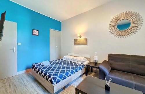 Chamalieres Apartment | Studio Av thermale Cham (C)