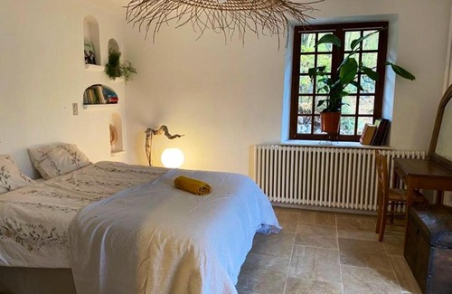 Castellane Apartment | Studio avec jardin clos et wifi a Castellane