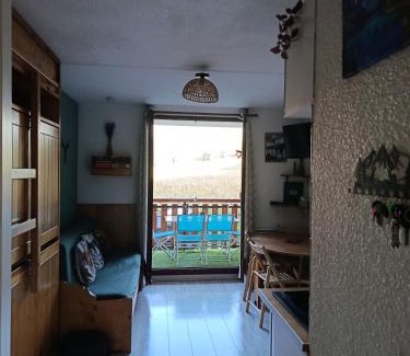 La Morte Apartment | Studio avec vue sur les montagnes à 2 minutes d'un lac