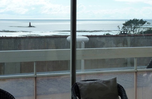 Granville Apartment | Studio Avec vue sur mer à Granville. Plage à 3minutes à Pied