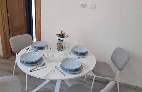 Municipio 1 Apartment | Studio Bianco 1