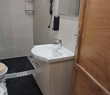 Municipio 1 Apartment | Studio Bianco 1