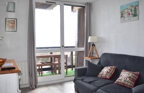 Font-Romeu-Odeillo-Via Apartment | Studio cabine 4 pers - Plein sud avec balcon - FR-1-580-117