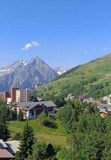 Mont-de-Lans Apartment | Studio Cabine 4 pers Les2Alpes 21m²