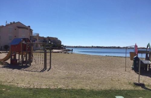 Le Barcares Apartment | Studio cabine 4 pers avec piscine & parking au Port Barcarès - FR-1-81-304