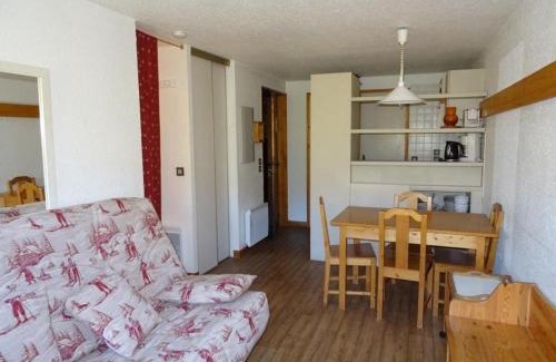 Les Gets Apartment | Studio cabine lumineux aux Gets, 4 pers, proche piste et commerces, parking privé - FR-1-802-58