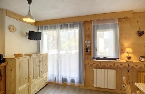 Reberty Apartment | Studio cabine rénové 2 pers, proche pistes et commerces, Wifi, parking gratuit - FR-1-178-351
