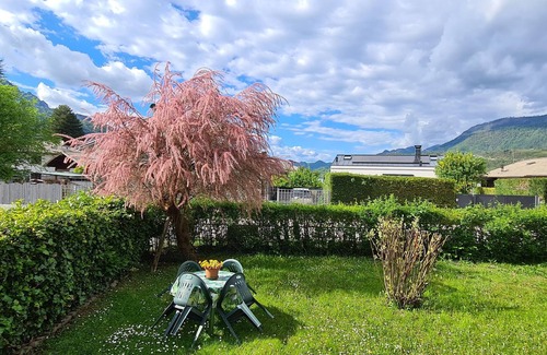 Calceranica al Lago Apartment | Studio Calceranica Lungolago 26