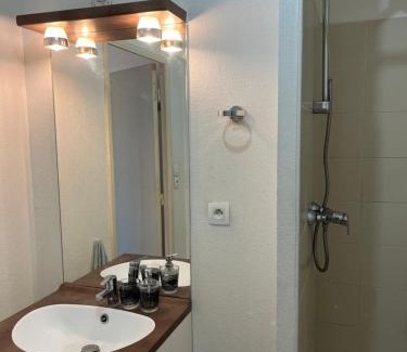 La Villette Apartment | Studio centre ville