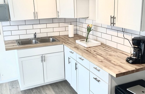 Quincy Condo | Studio Condo above downtown Gym- close to Gorge