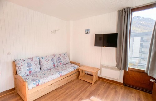 Le Lavachet Apartment | Studio confortable proche pistes et commerces avec balcon - FR-1-502-498