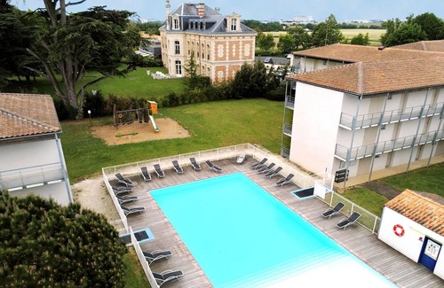 Lagord Apartment | Studio cosy au calme | Centre bien-être & piscine