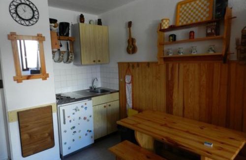 Le Pleynet Apartment | Studio cosy au pied des pistes avec coin cuisine équipé - FR-1-557A-41