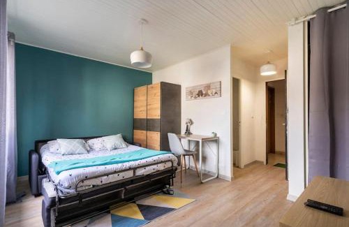 Cluses Apartment | studio cosy proche du centre + parking gratuit