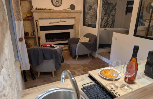 Beaumont House | Studio cosy & ses troglos "Chez Evariste"