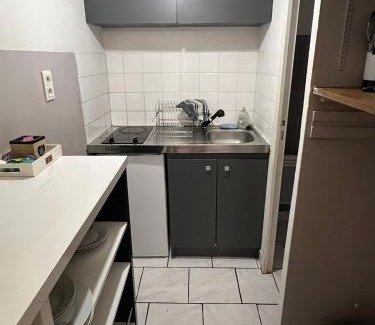 Saint-Vincent Apartment | Studio départ tardif proche gare et lycées