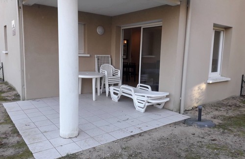 Soulac-sur-Mer Apartment | Studio Dans Residence Calme Avec Piscine À Soulac SUR MER - 9544