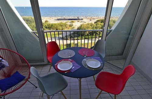 Le Couchant Apartment | Studio de 33 m2, vue et bord de mer, parking