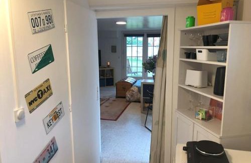 Meyzieu Apartment | Studio de charme pour séjour tranquille à deux - Groupama Stadium - LDLC Aréna - Fiducial Astéria - Eurexpo - Aéroport St Exupéry - Base nautique du Grand Large