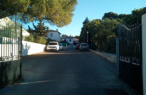 La Garde Apartment | Studio du Pouverel