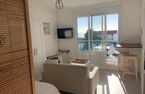 La Bernerie-en-Retz Apartment | Studio face mer Accès direct à la plage