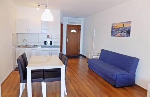 Mosenice Apartment | Studio flat with terrace and sea view Mošćenice, Opatija (AS-7689-d)