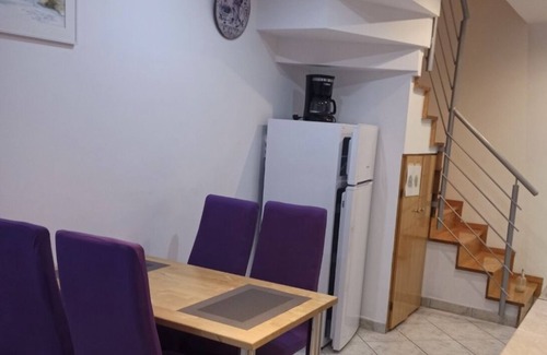 Martinscica Apartment | Studio flat with balcony and sea view Martinšćica, Cres (AS-14334-a)