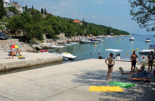 Klanfari Apartment | Studio flat with balcony Dramalj, Crikvenica (AS-5519-b)