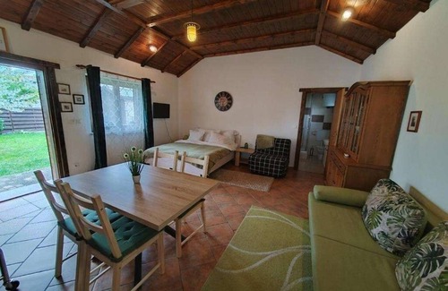 Jastrebarsko Apartment | Studio flat with air-conditioning Jastrebarsko, Prigorje (AS-23170-a)