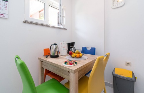 Selce Apartment | Studio flat with terrace Crikvenica (AS-21501-a)