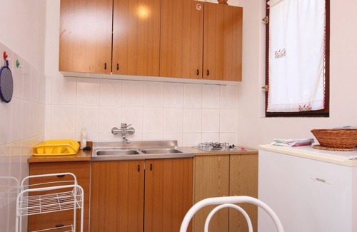 Cove Murtar Apartment | Studio flat with terrace and sea view Mali Lošinj, Lošinj (AS-2489-a)