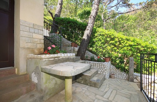 Brsec Apartment | Studio flat with terrace Brseč, Opatija (AS-2359-a)